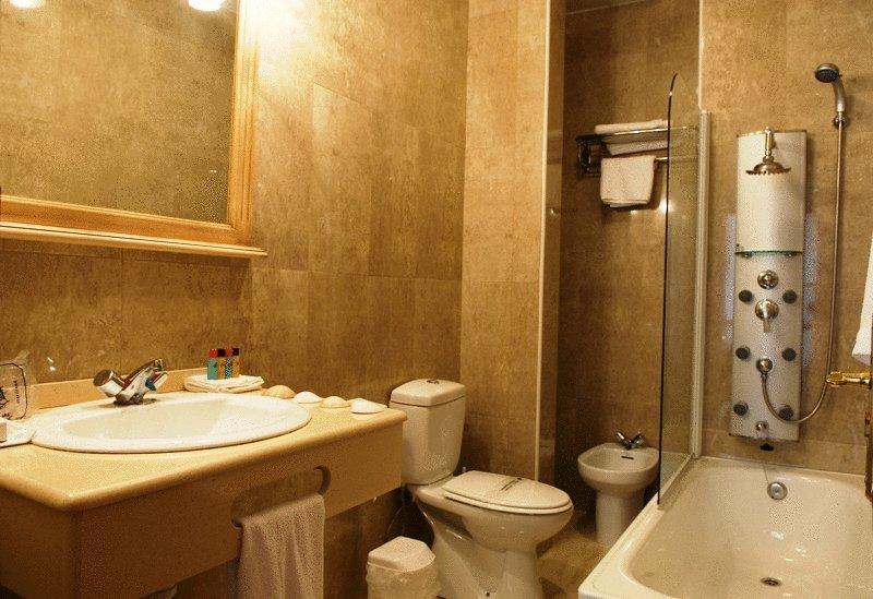 Hotel Esmeralda 오수나 외부 사진