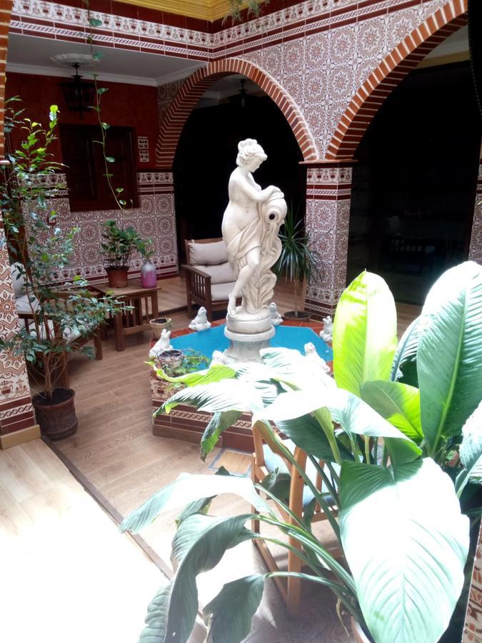 Hotel Esmeralda 오수나 외부 사진